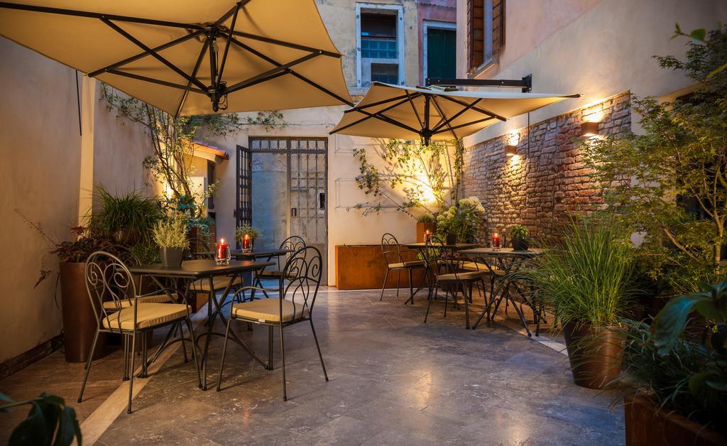 Liassidi Wellness Suites Venedig Eksteriør billede